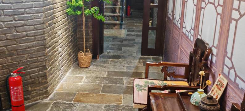 蝴蝶·牡丹亭国风雅宿(甲秀楼青云集市店)图片