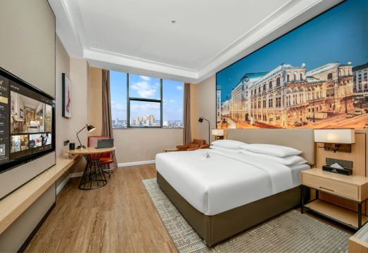 Vienna International Hotel (Yibin Changning High-speed Railway Station) Hotel Overview