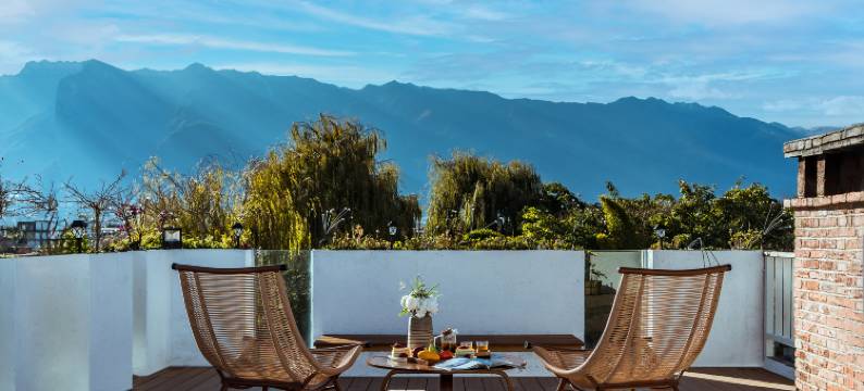 大理璞岸·静心RELAX·苍山落日观景花园民宿(洱海龙龛码头店)图片