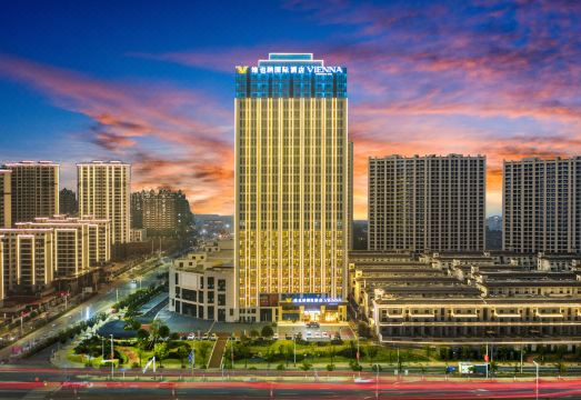 维也纳国际酒店（吉安吉水店）外景图