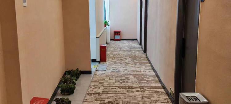 华瑞商务酒店(贾宋店)图片