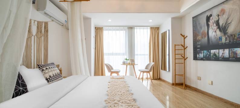 云朵公寓(镇江站南广场万达广场店)图片