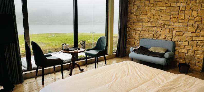 冶勒湖野墅民宿图片