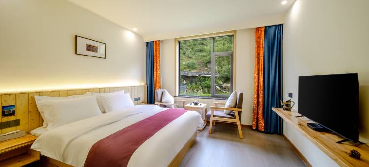 四姑娘山白麓卓康民宿(长坪沟景区)图片