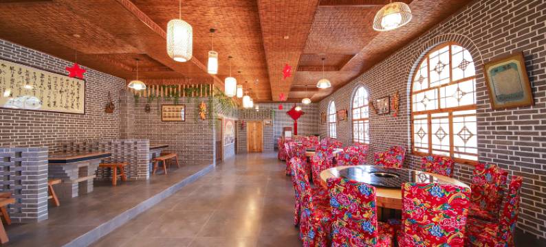 七零后土窑洞大院图片