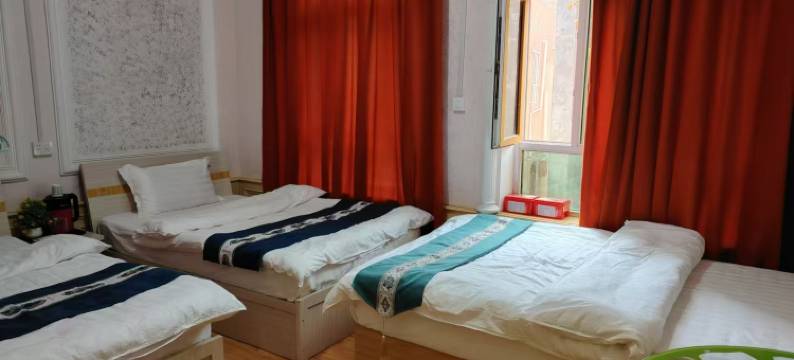 春熙青旅民宿(喀什古城景区店)图片