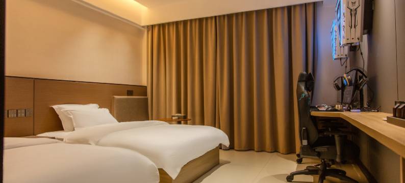 博南泽电竞酒店(昭通金融中心店)图片