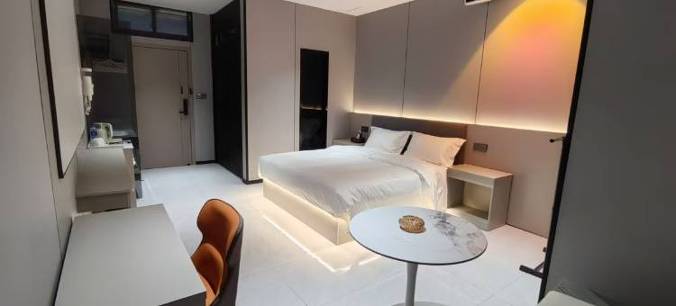 丽都轻奢公寓(中山大涌红木文化博览城店)图片