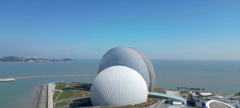 珠海凤凰谷假日酒店(拱北口岸情侣南路店)图片