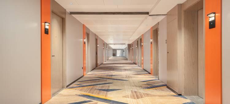 华程酒店(南宁东站南广场店)图片