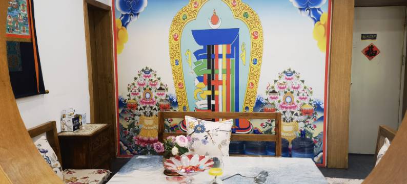 丽江古城阳光360度雪山藏式观景客栈(四方街店)图片