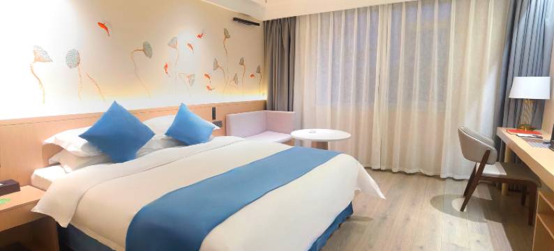 伴月湾大酒店(威海半月湾沙滩店)图片