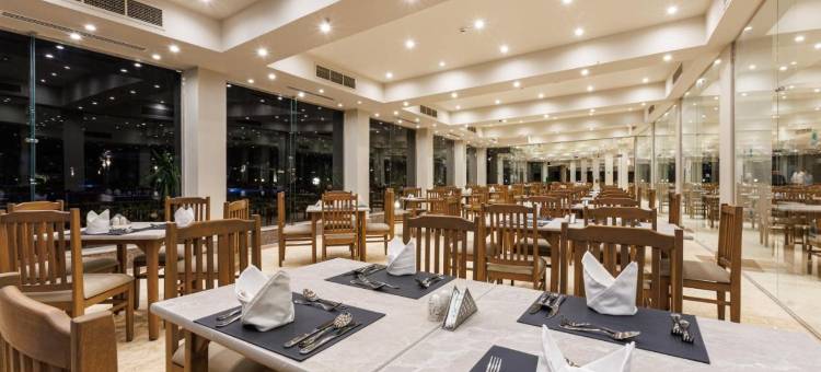 SUNRISE Alora Aqua Park图片