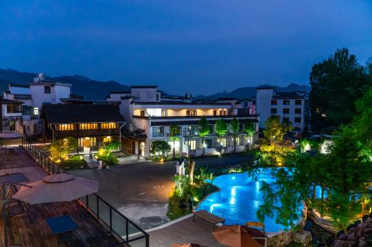 牛栏山庄(宏村景区西门店)