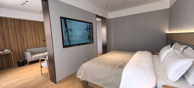 仟那美宿酒店(周口川汇区高铁东站店)图片