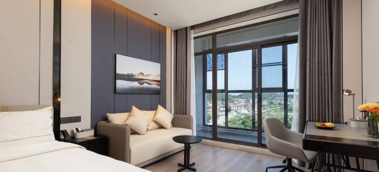 舟山普陀朱家尖南沙景区亚朵酒店图片