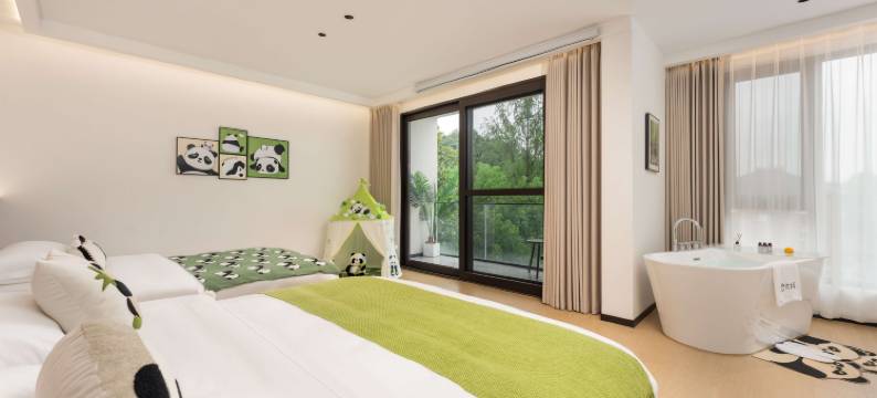 六出花Alstroemeria·拾光伴趣亲子野奢度假美墅(鲁家景区店)图片