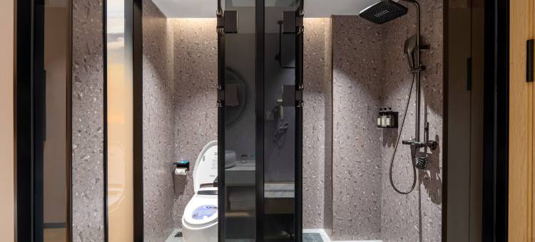 鹏城丽景酒店(福田上梅林地铁站店)图片