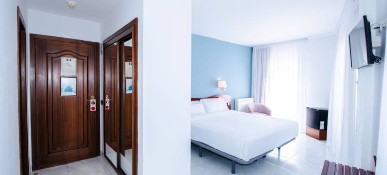 普拉萨酒店(Hotel Plaça)图片