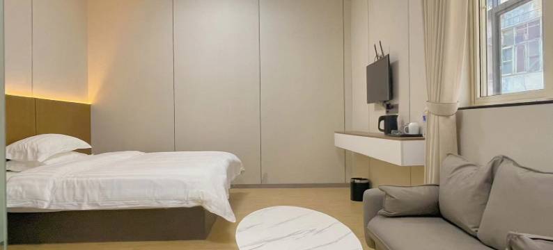 南院民宿酒店(三二〇一医院店)图片