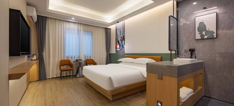 南苑e家酒店(宁波海洋世界儿童公园地铁站店)图片