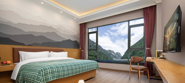 VALATOMS·梵拉图酒店(毕棚沟景区二店)图片