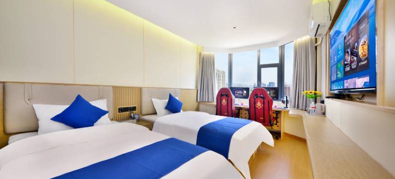 觅光电竞智能酒店(太原柳巷钟楼街店)图片