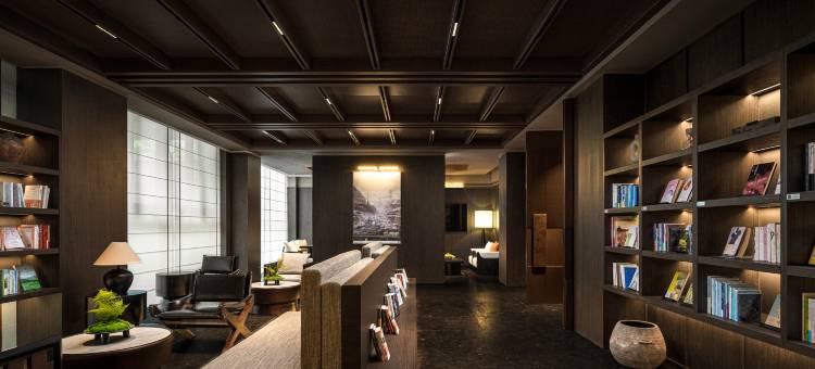 杭州华星路亚朵S酒店(黄龙体育中心店)图片