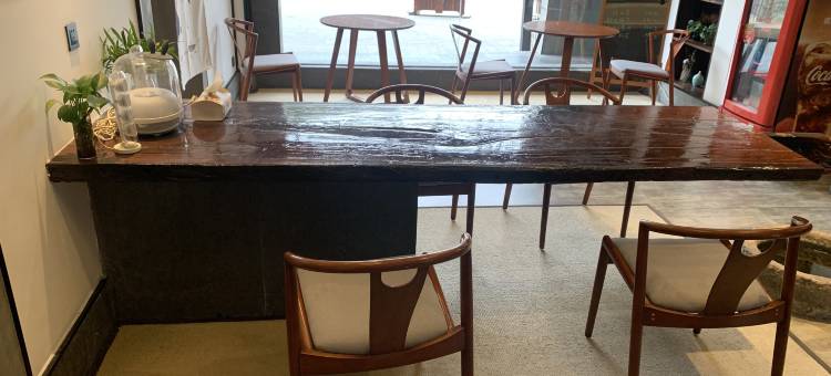 逸宿印象酒店(宁波天一广场城隍庙地铁站店)图片