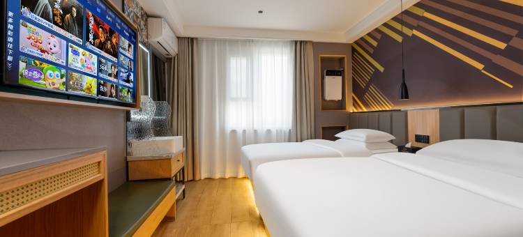 IU酒店(张掖西站钟鼓楼店)图片