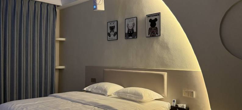 白夜酒店式公寓(昌吉学院店)图片