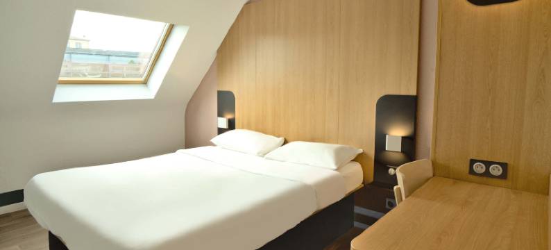 德勒市中心B&B住宿加早餐酒店(B&B Hotel Dreux Centre)图片