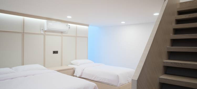 INSAHAUS玛琅旅馆(INSAHAUS Guest House Malang)图片