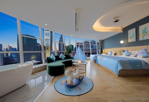 美墅天晴高空观景酒店（重庆解放碑洪崖洞店）外景图