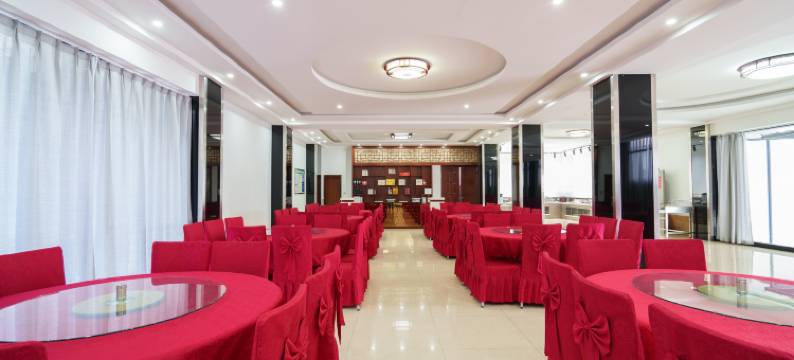 龙陵玉龙商务酒店图片