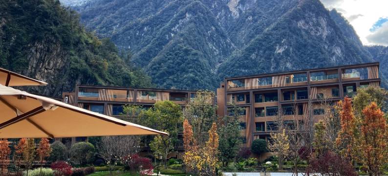 雅安石棉川投豪生温泉度假酒店图片