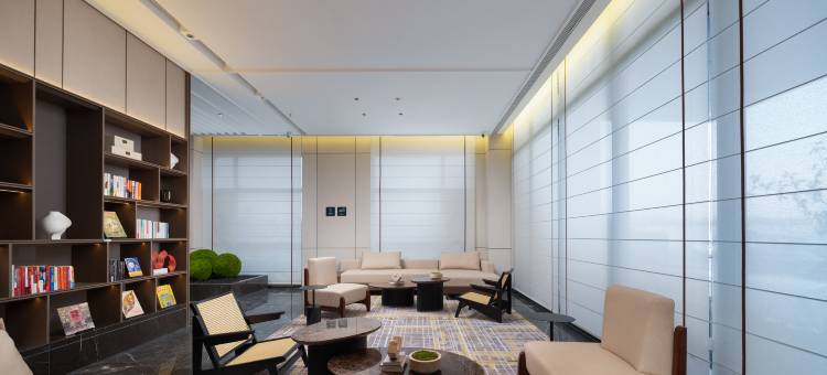 长春西站双丰地铁站亚朵酒店图片