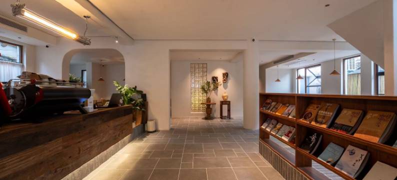 徽居·墨白里民宿(西递景区店)图片