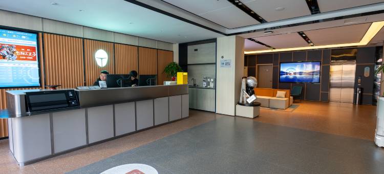 雷神电竞酒店(朔州朔城区建设路店)图片