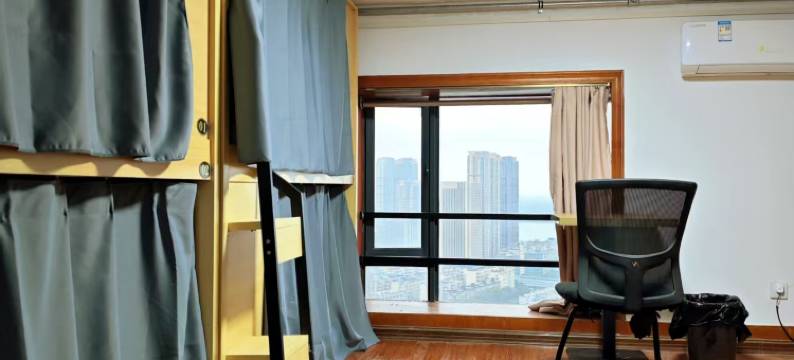 江畔小阁青年旅舍图片