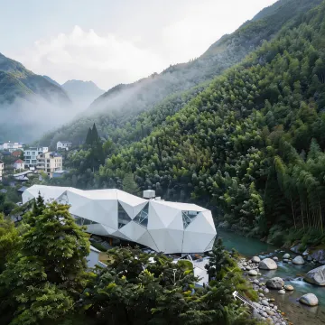 安吉含云·山奢酒店图片