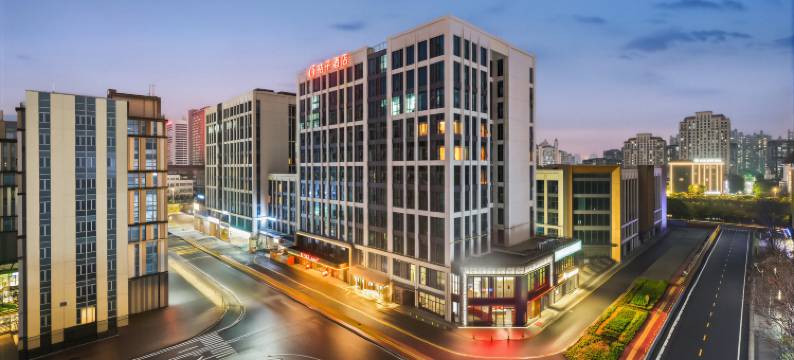 桔子酒店(南昌万象城学府大道东地铁站店)图片