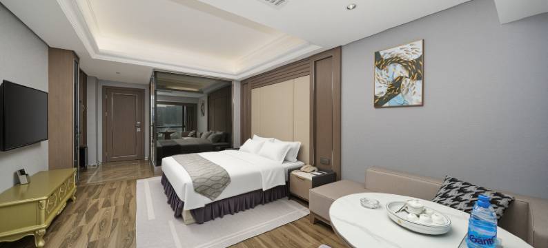 陆丰皓丽半岛酒店图片