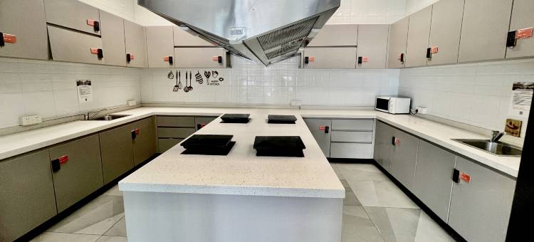 城家公寓酒店(上海大宁中山北路地铁站店)图片