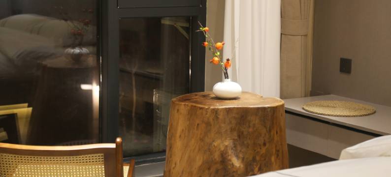 南岭·半舍酒店(凯里学院高铁南站店)图片