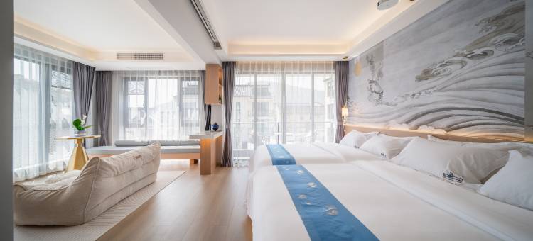 朱家尖喜海Sea·Love海景泳池度假美墅(小乌石塘东沙风景区店)图片