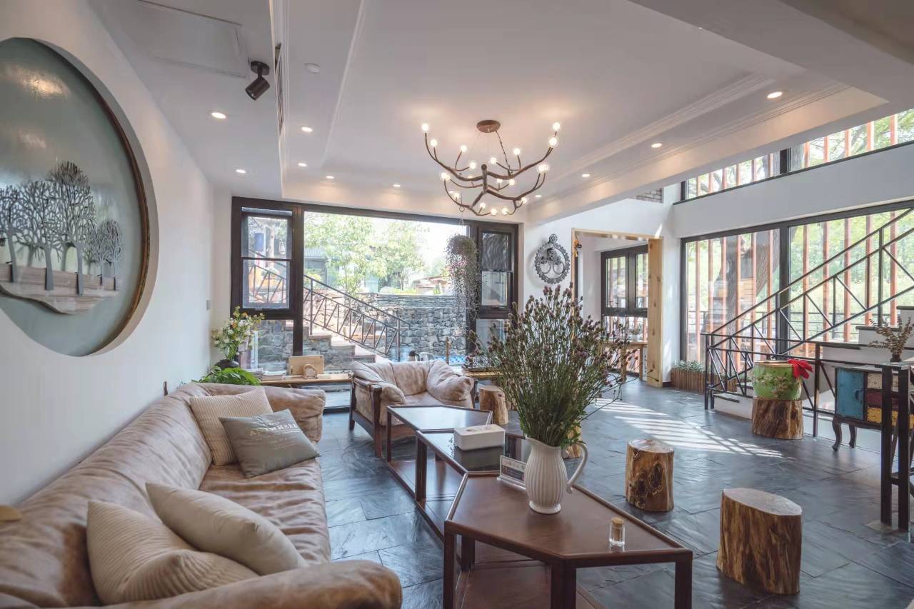 花筑·老木匠四合院民宿图片