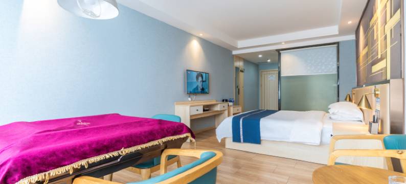 柏悦时尚酒店(江门东站店)图片