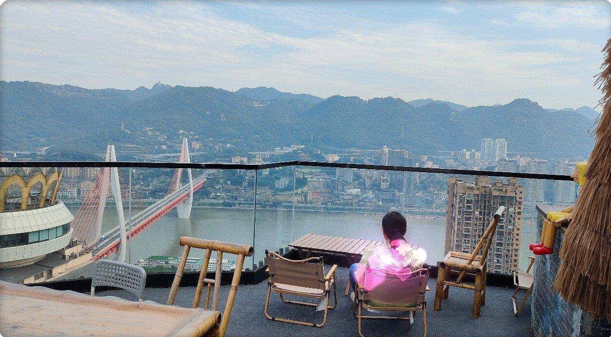 重庆云憩江景露台酒店(解放碑洪崖洞店)图片