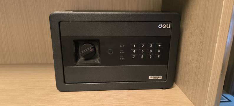 万呈行政公寓(珠海北站宝龙城店)图片